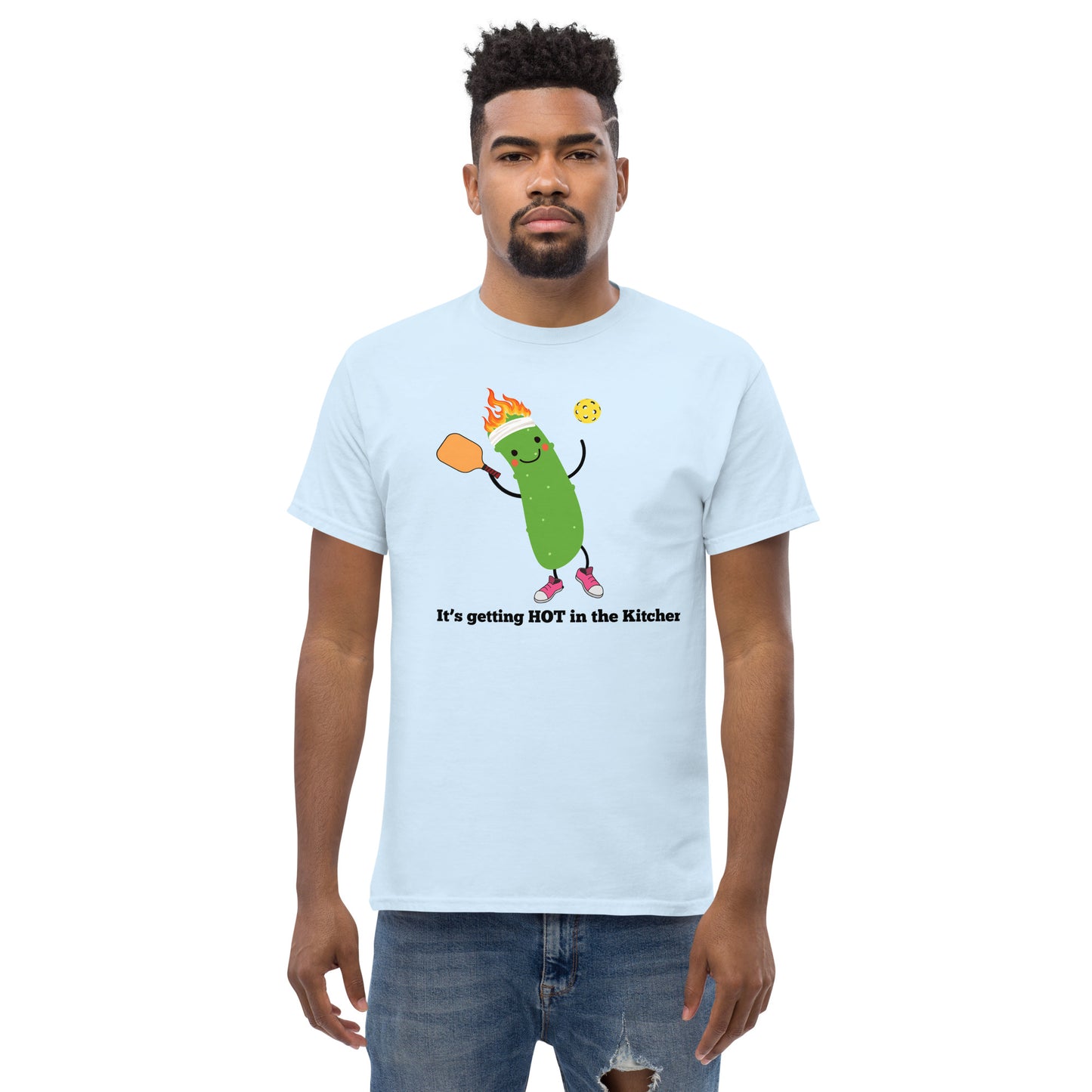 Camiseta clásica para hombre "Hace calor en la cocina" Pickleball