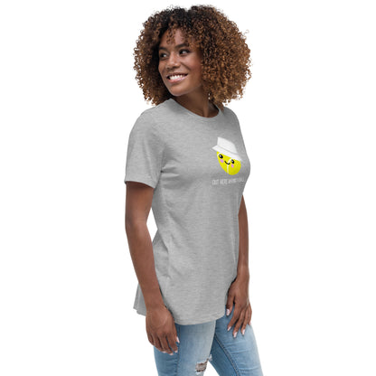 Camiseta de mujer Courtney "Aquí teniendo una pelota"