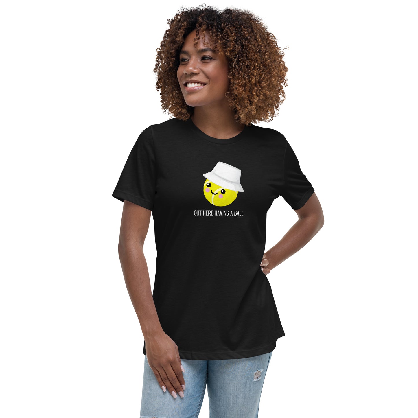 Camiseta de mujer Courtney "Aquí teniendo una pelota"